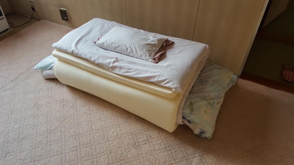 Marutake Ryokan คุตชาน ภายนอก รูปภาพ