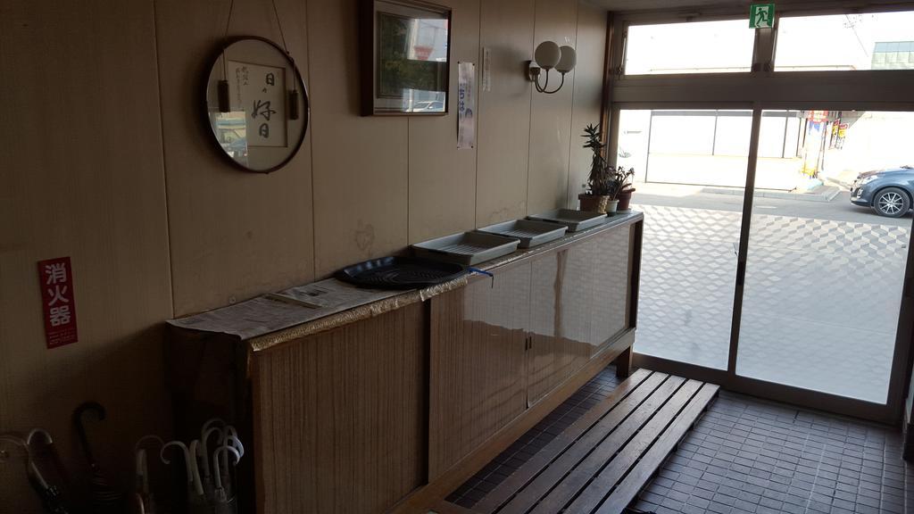 Marutake Ryokan คุตชาน ภายนอก รูปภาพ